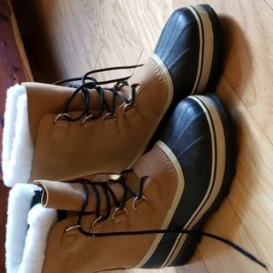 Sorel Men's Caribou Snow Boots Size 12